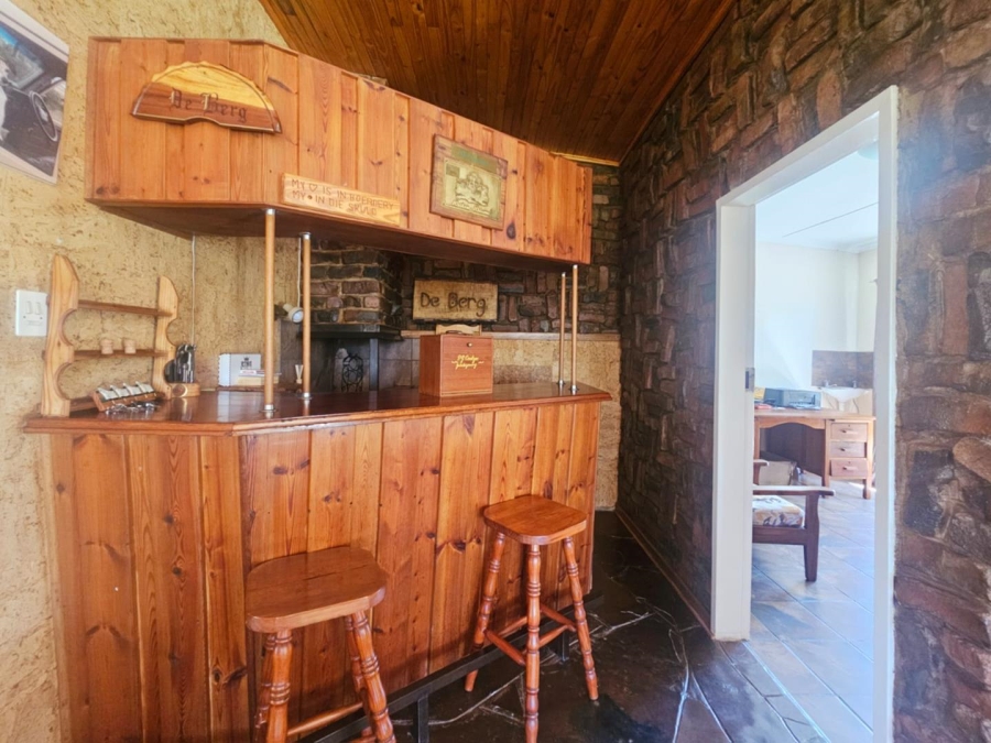 4 Bedroom Property for Sale in Dewetsdorp Free State